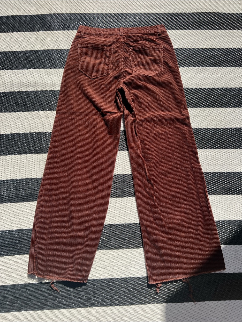 Kensie Wide-Leg Corduroy Jeans in Rich Chocolate Brown - Picture 6 of 6